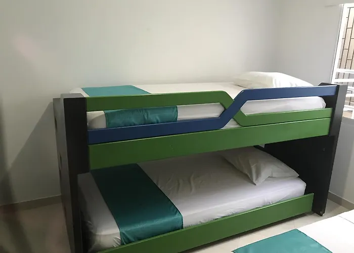 Mayva Aprtahotel